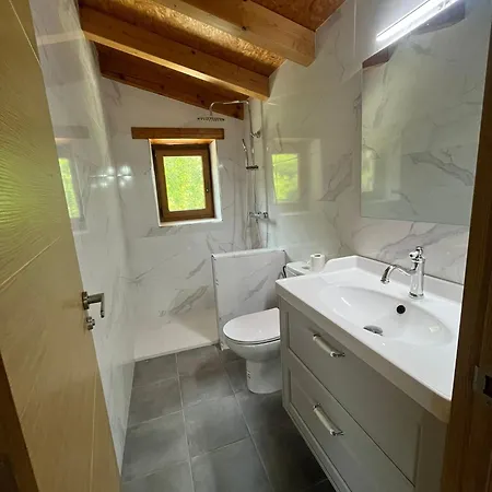Casa * Riano (Cantabria)